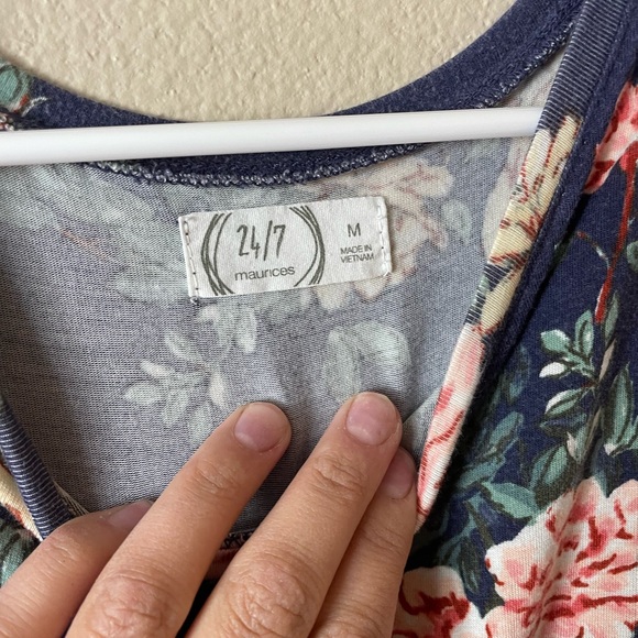 Floral Maurice’s Dress - Picture 3 of 3